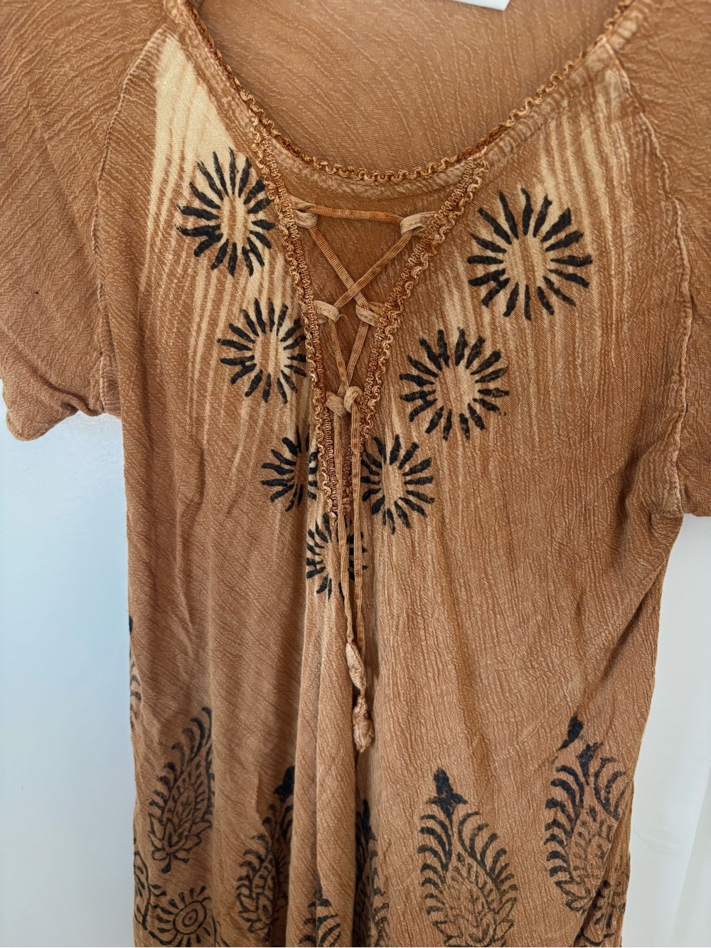 Boho Lace-Up Tunic Dress with Floral Print - Rust color - Picture 3 of 7